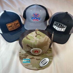 Men's Camouflage, Black, Gray, and Navy Snapback Cap‎ Set, Camo is NWT